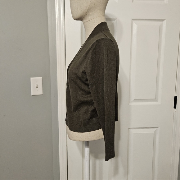 Premise Olive Green Women's Cardigan - Picture 3 of 6